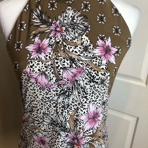 WHBM top. - Picture 5 of 12